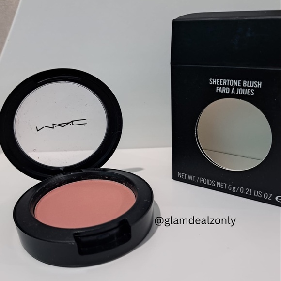 ✨BNIB MAC Sheertone Blush - Prism ✨ - Picture 1 of 3